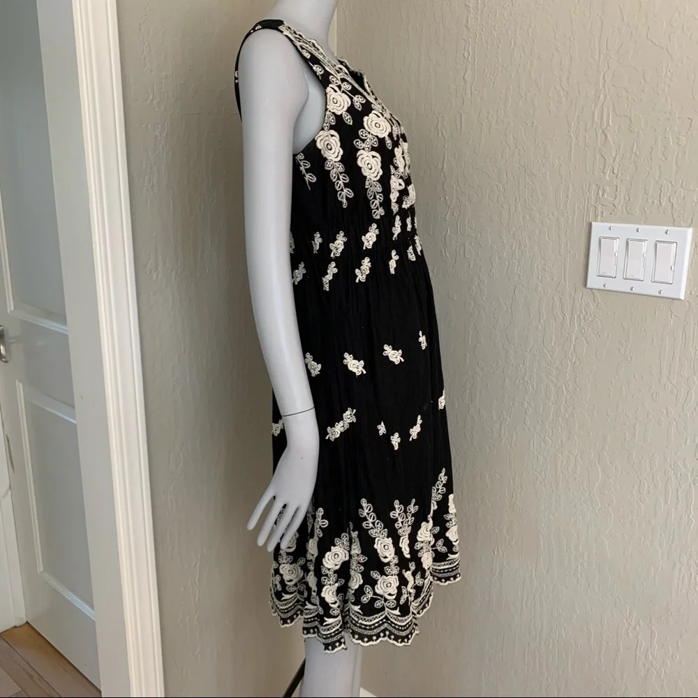 KAREN KANE Embroidered Floral Sleeveless Dress Cotton Black & Creme - Picture 5 of 15